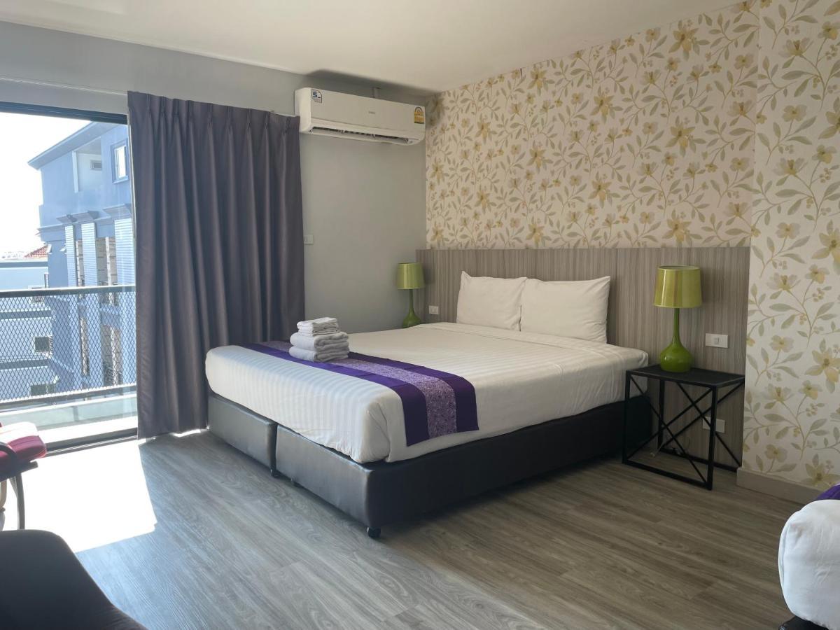 Embryo Hotel Pattaya Eksteriør billede
